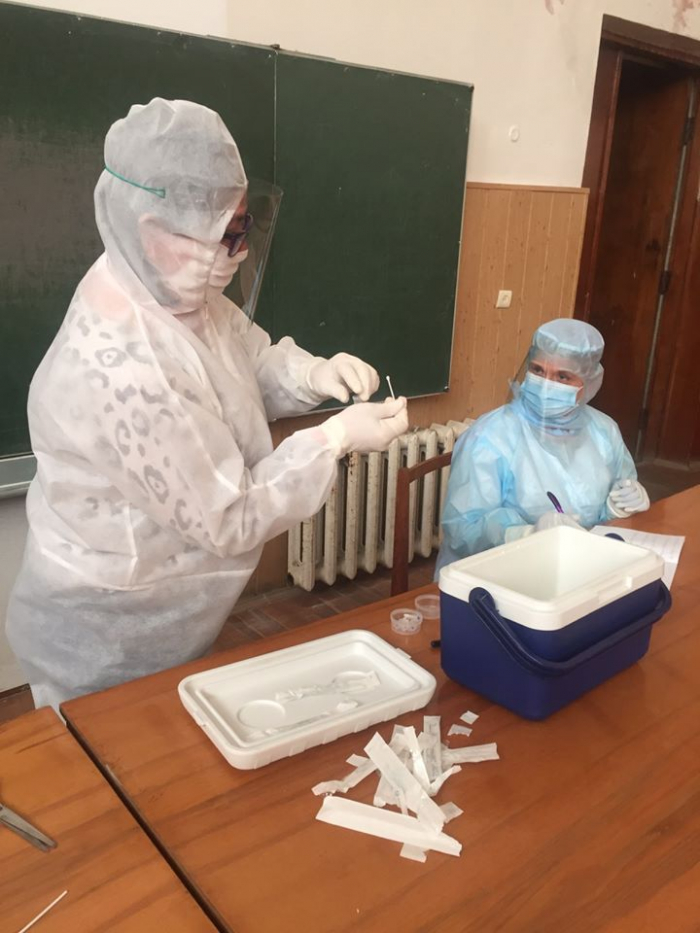 В Ужгороді 17 працівників міської клінічної лікарні відправлено на самоізоляцію через COVID-19