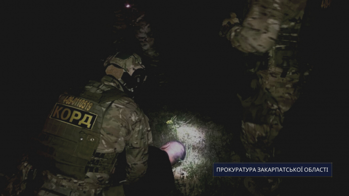 На Закарпатті прокуратура спільно із УСР попередили замовне вбивство жінки 