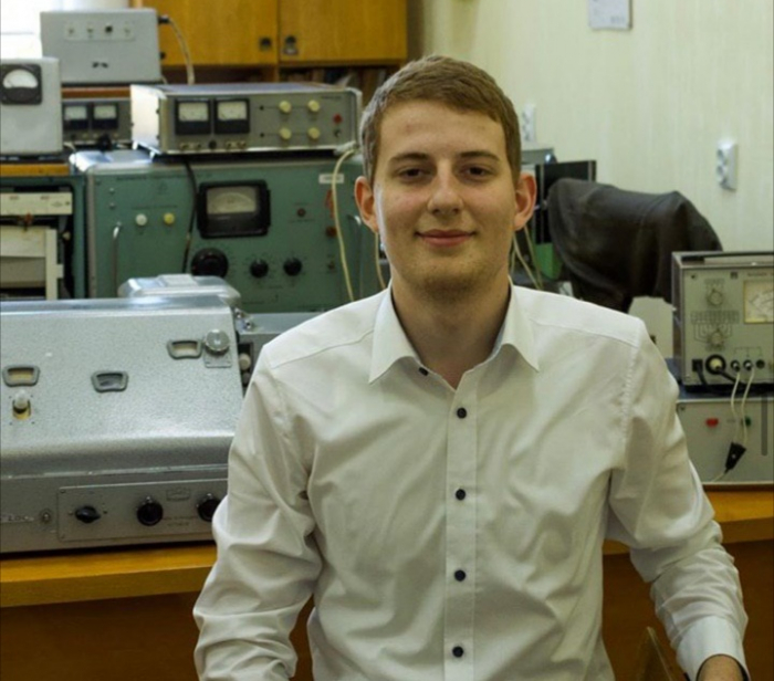 ЗНО на 200 без репетиторів: рецепт успіху відкрив студент фізфаку УжНУ