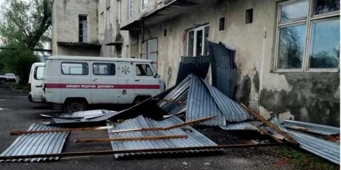 Обласна рада виділить півмільйона гривень на відновлення покрівлі райлікарні в Іршаві