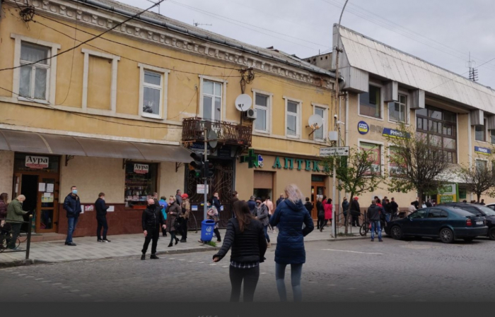 На Закарпатті фіксують передвеликодній аншлаг