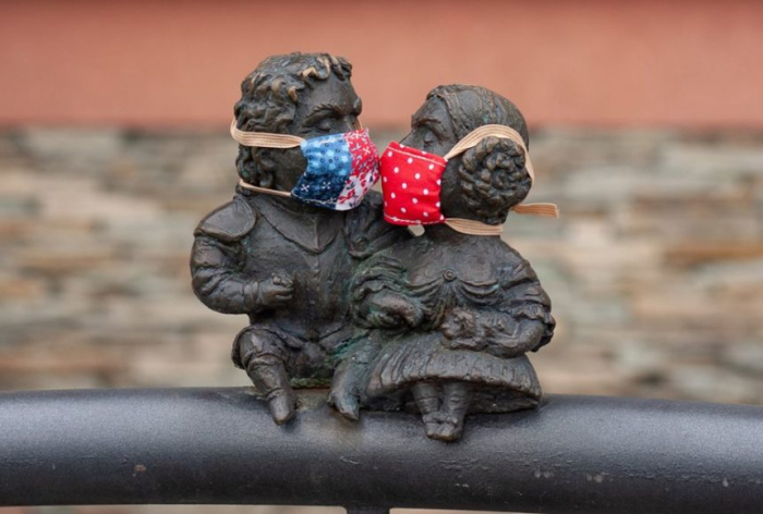 Громадський транспорт, змагання, готелі: що від сьогодні стане доступним ужгородцям