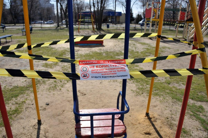 Закарпатські батьки-патрульні закликають громадян не поспішати випускати дітей на вулиці