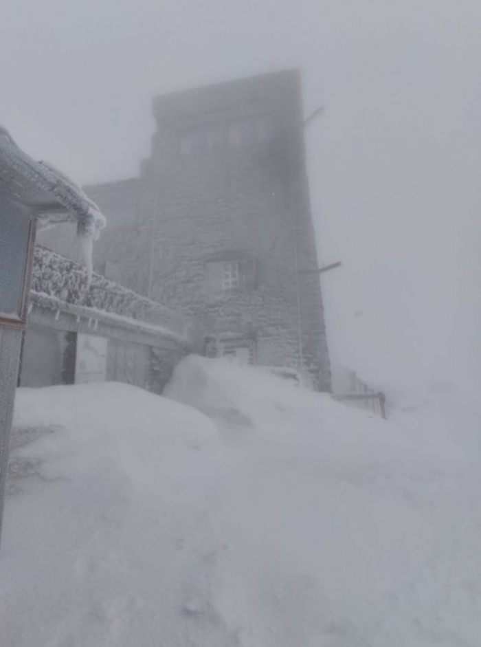 Тиждень до літа: до Карпат повернулася зима