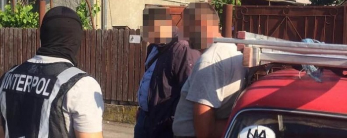 Іноземця, який був у міжнародному розшуку, затримали на Закарпатті