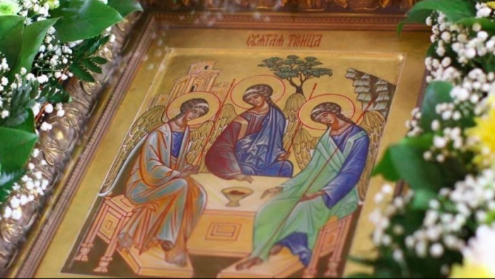 Закарпатці святкують День Святої Трійці, або Зелені свята: традиції та прикмети