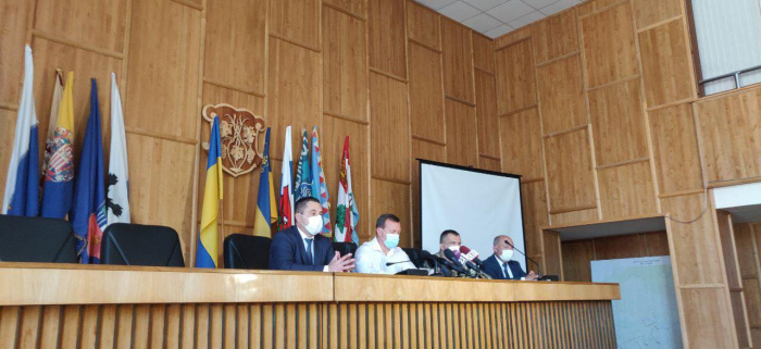 Військовий призов в Ужгороді: на схід відправлятимуть лише контрактників