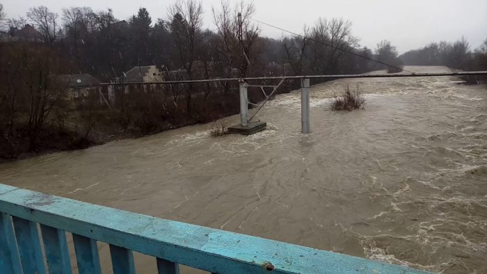 Чи затопить? На Закарпатті оголосили гідрологічне штормове попередження