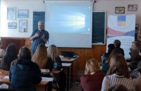 Рік навчання журналіста, рекламіста та піарника в Ужгороді – майже втричі дешевше, ніж у Києві