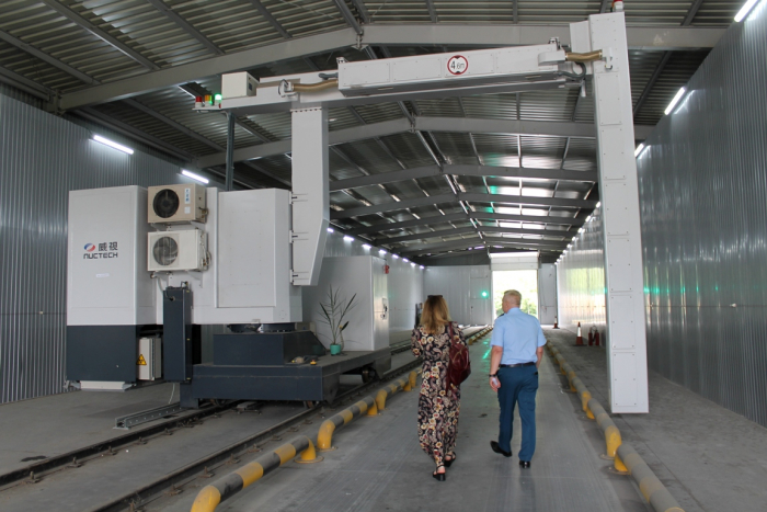 Понад 16 тисяч вантажівок перевірили сучасні скануючи системи на кордоні в Закарпатті