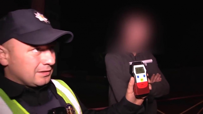 За пів року на Закарпатті копи виявили 553 водіїв за кермом після чарки