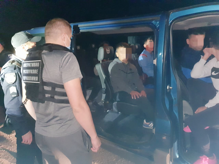 Біля Ужгорода затримали чотирьох громадян Узбекистану