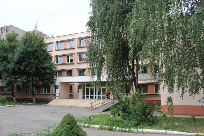 В Ужгородському інституті культури і мистецтв у розпалі вступна кампанія (ВІДЕО)