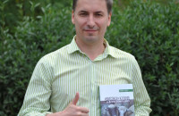 Дипломат та історик Роман Тодер видав книгу про закарпатську горянську гастрономію