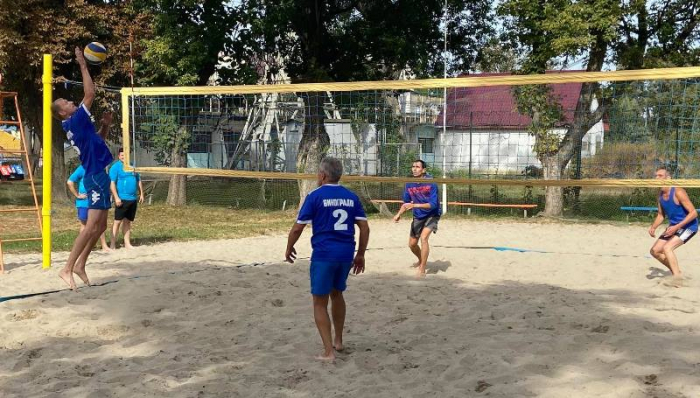 В Ужгороді відбувся турнір з пляжного волейболу