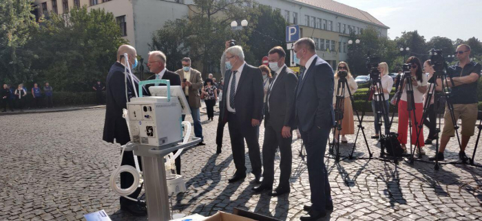 Закарпаття отримало 50 апаратів ШВЛ від Угорщини