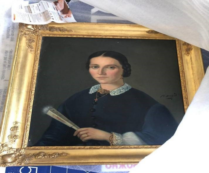 Посуд, картини та декор не дали провезти прикордонники з митниками через КПП "Тиса"  (ФОТО)