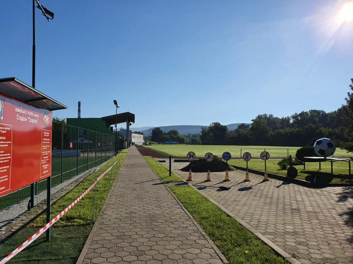 Для юних закарпатських футболістів в обласному центрі зводять сучасний спорткомплекс