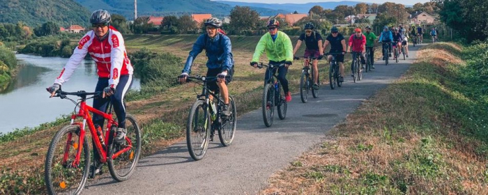 Велозаїзд Dercen bike ride стартував з Мукачева (ФОТО)