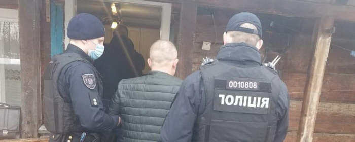 Закарпатця затримали на продажі метамфетаміну
