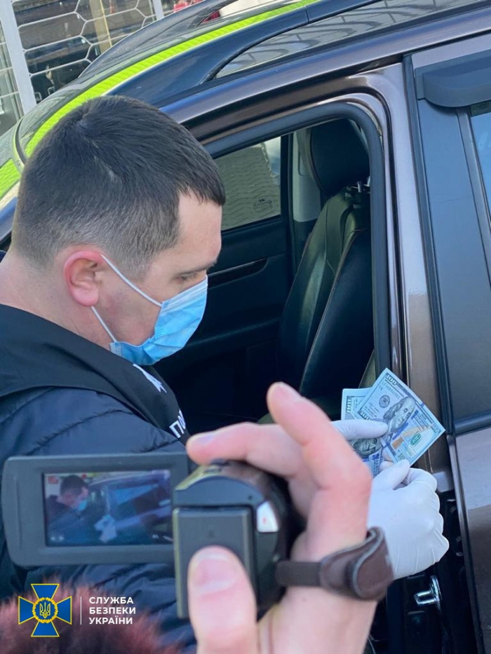 На Закарпатті СБУ викрила посадовця локомотивного депо «Мукачево», який «продавав» посади у підрозділі