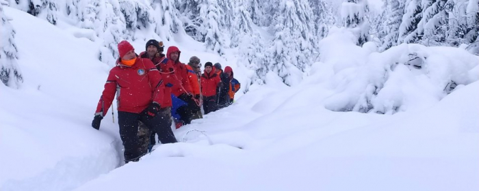Сніголавинна небезпека: рятувальники розповіли, як та коли безпечно ходити в гори
