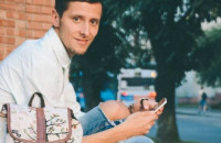 "На мене ніколи не робили ставку". Історія хлопця, що жив на вулиці, а тепер має власний бізнес