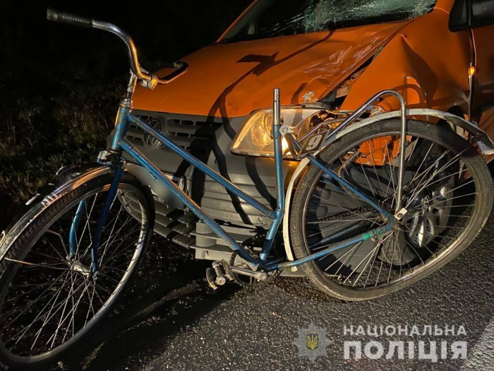 18-річний ужгородець збив насмерть велосипедиста, який раптово виїхав на зустрічну смугу