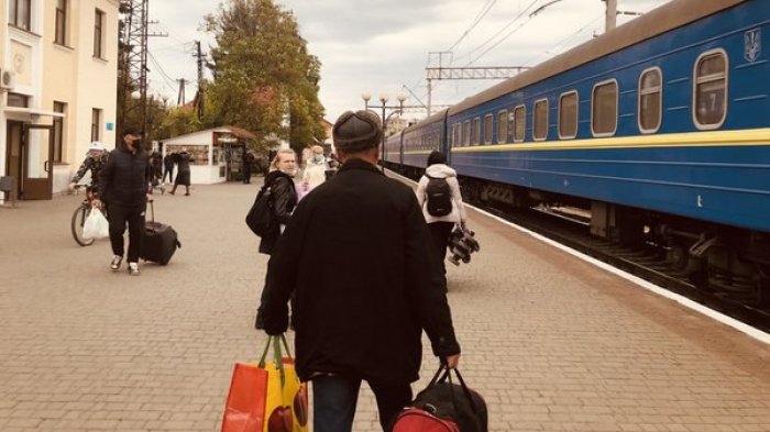 "Омікрон" на Закарпаття можуть завезти заробітчани, які повертатимуться на свята, — епідеміологиня