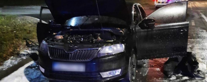 В Ужгороді за підпал автівки поліцейські затримали чоловіка