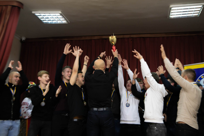 В Ужгороді нагородили переможців, призерів та учасників чемпіонату міста з футболу серед аматорів