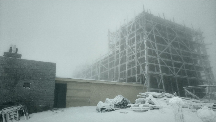 У Карпатах зима: високогір'я вкрило снігом (ФОТОФАКТ)