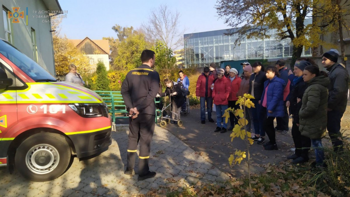 Мукачівські рятувальники провели для дітей акцію «Запобігти. Врятувати. Допомогти»