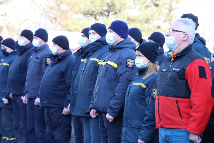 Аварійно-рятувальному загону спецпризначення УДСНС України в Закарпатті - 16!