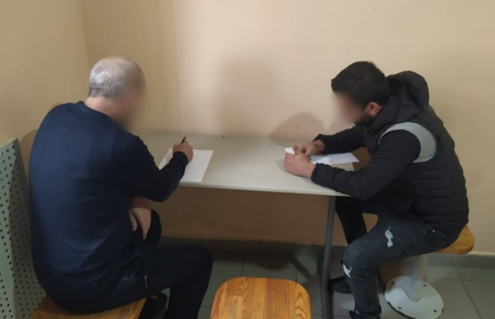 Мандрували до ЄС: закарпатські прикордонники затримали двох нелегалів із Вірменії (ФОТО)