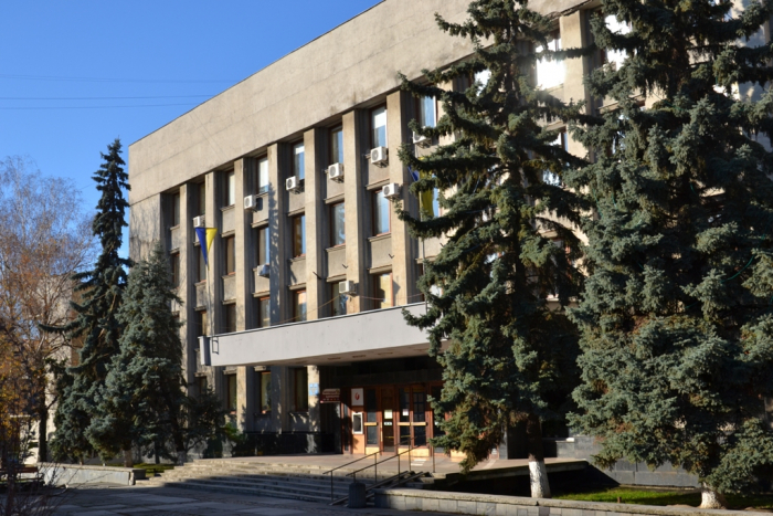 Ужгородська міська рада подала до суду щодо будівництва на площі Шандора Петефі, 40 В