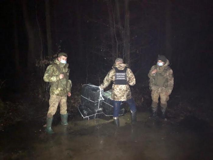 12 тисяч пачок сигарет виявили прикодонники на кордоні з Угорщиною