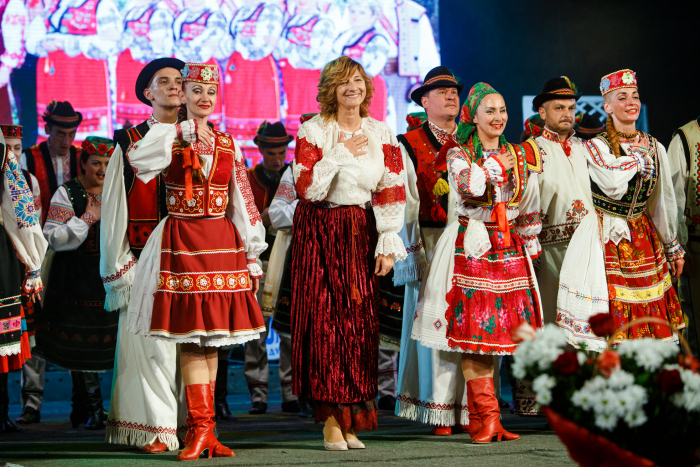 «Звідси гора, звідти друга»: Закарпатський народний хор презентує нову концертну програму