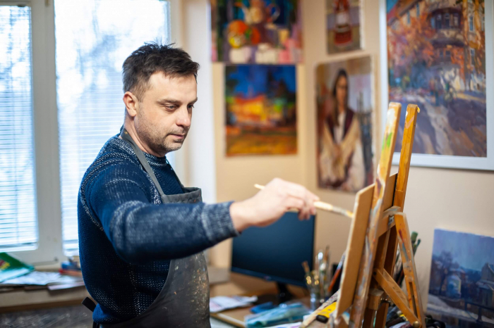 Його картини – по всьому світу. Інтерв’ю із ужгородським художником Ярославом Дуленком