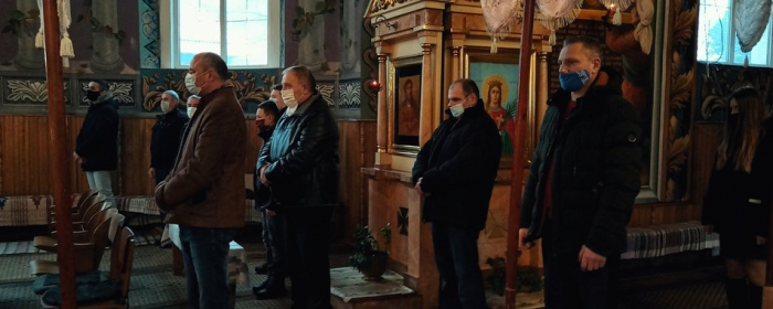 Релігійне питання у Діловому на Закарпатті: як пройшла перша служба після передачі храму?