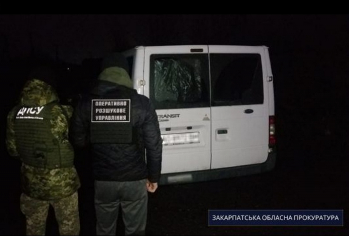 Накладено арешт на понад 15 тис. пачок безакцизних сигарет, вилучених на Закарпатті