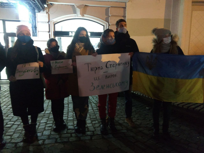 В Ужгороді розпочалась акція протесту проти ув'язнення Сергія Стерненка (ФОТОФАКТ)