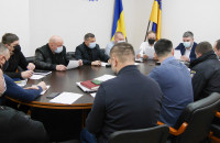 Ужгородцям – про автобусні зупинки в місті: облаштування, ліквідації та погодження їх переліку для приміських автобусів