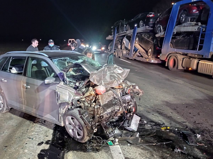 ДТП на Мукачівщині: "лоб в лоб" зіткнулися Kia Ceed та Skoda Fabia (ФОТО)