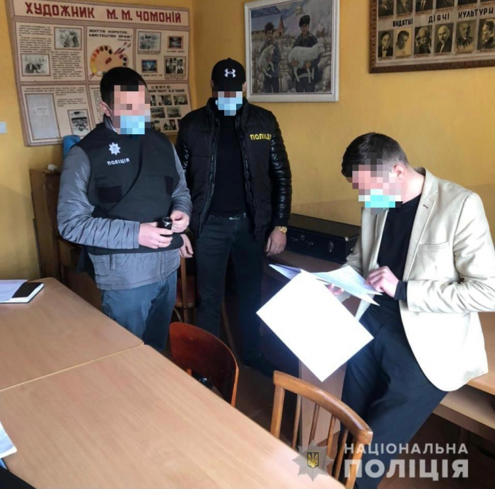 На Закарпатті поліція повідомила про підозру за корупційний злочин голові сільської територіальної громади