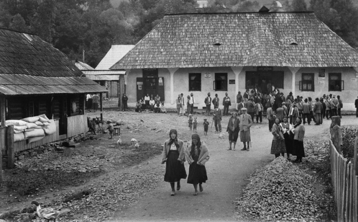 Війна, вівці, трембіти: Закарпаття в об’єктивах іноземних фотографів