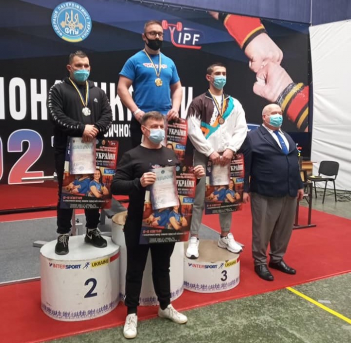 Мукачівець здобув «золото» на чемпіонаті України з пауерліфтингу