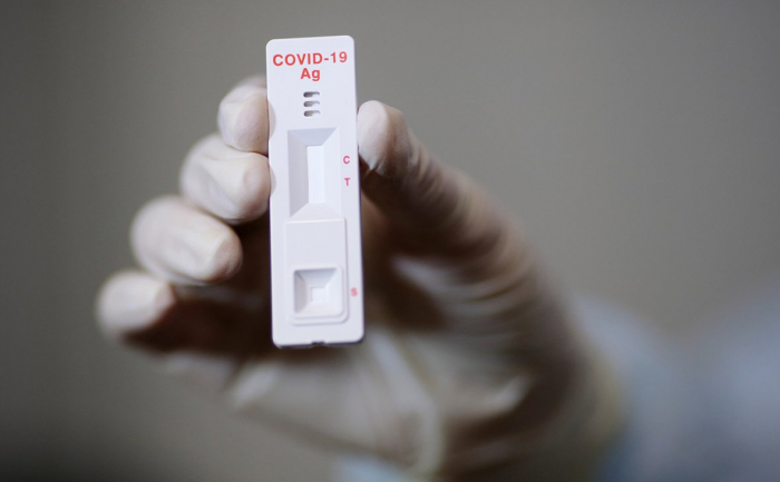 На Рахівщині всіх вчителів протестували на Covid-19
