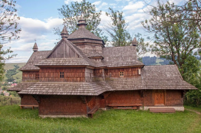 ТОП-10 закарпатських деревяних храмів