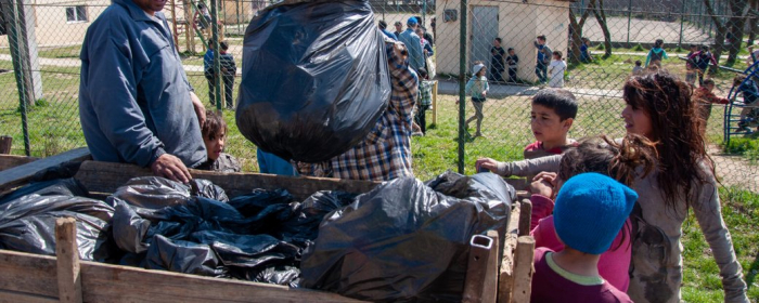 Віз сміття зібрали роми на Ужгородщині в рамках міжнародного проєкту з екоосвіти